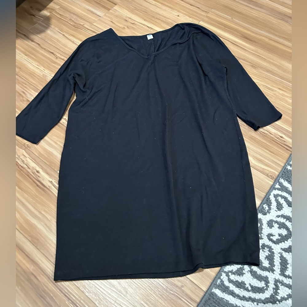 Old Navy Oversized Black 3/4 Sleeve Dress
